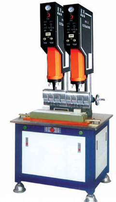 雙頭超聲波塑料焊接機圖片