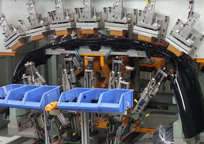 汽車保險(xiǎn)杠熔接設(shè)備