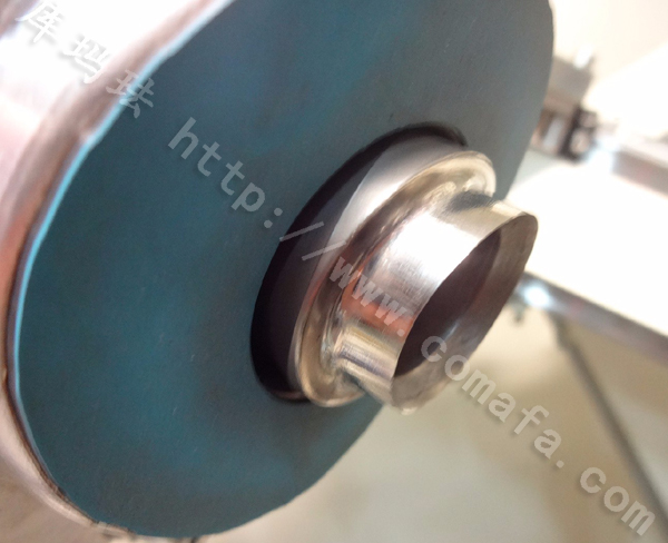 汽車保險(xiǎn)杠冷沖機(jī)