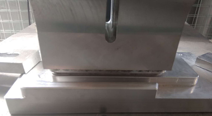 ��������^�d����������