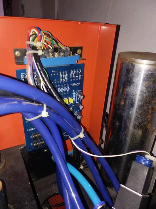 超聲波塑料焊接機(jī)有音波無(wú)動(dòng)作原因分析