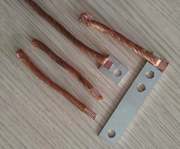 銅鋁線片超聲波金屬點(diǎn)焊圖片