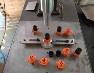 電氣尼龍接插頭超聲波焊機(蘇州)