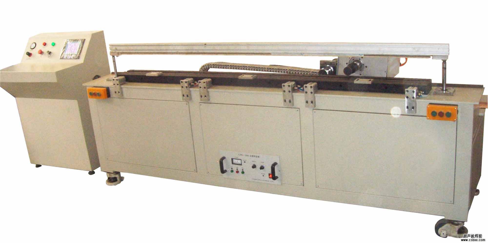 太陽能集熱板焊接機(jī)