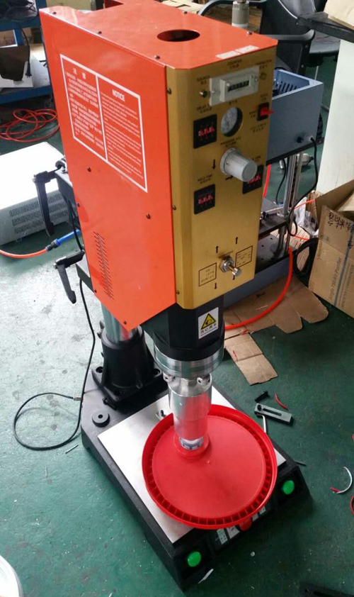 塑料桶蓋焊接機(jī)