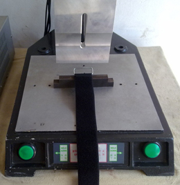 粘帶扣超聲波焊接機(jī)