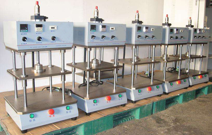 熱熔鉚點(diǎn)機(jī)