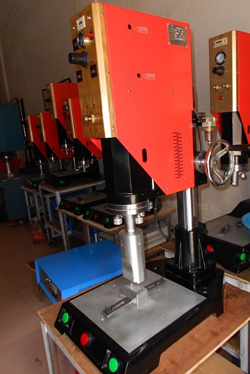 塑料過濾器焊接機(jī)