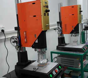 太陽能光伏接線盒焊接機(jī)