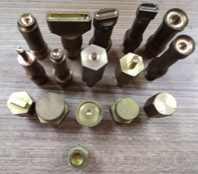 ���Ɵ����T���^