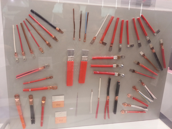 �~���c�~Ƭ�c(di��n)����Ʒ