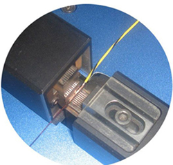 �����������~���Ľ���e�Ƕ�����