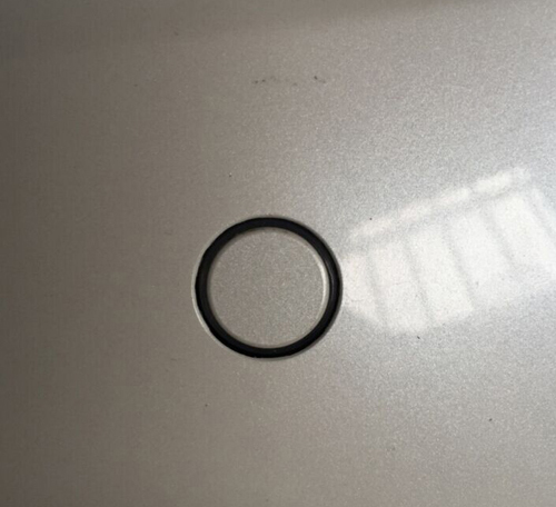 汽車保險杠雷達孔沖孔方法