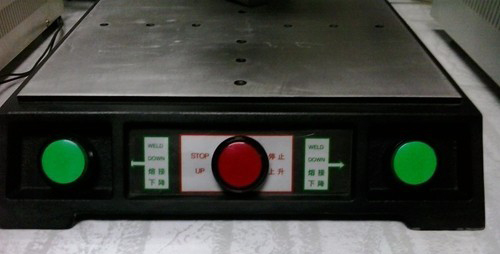 超聲波焊接機(jī)使用安全注意事項