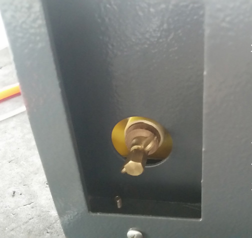 手持超聲波焊接機(jī)安裝模具的注意事項(xiàng)