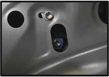 汽車前車門玻璃升降器的拆卸