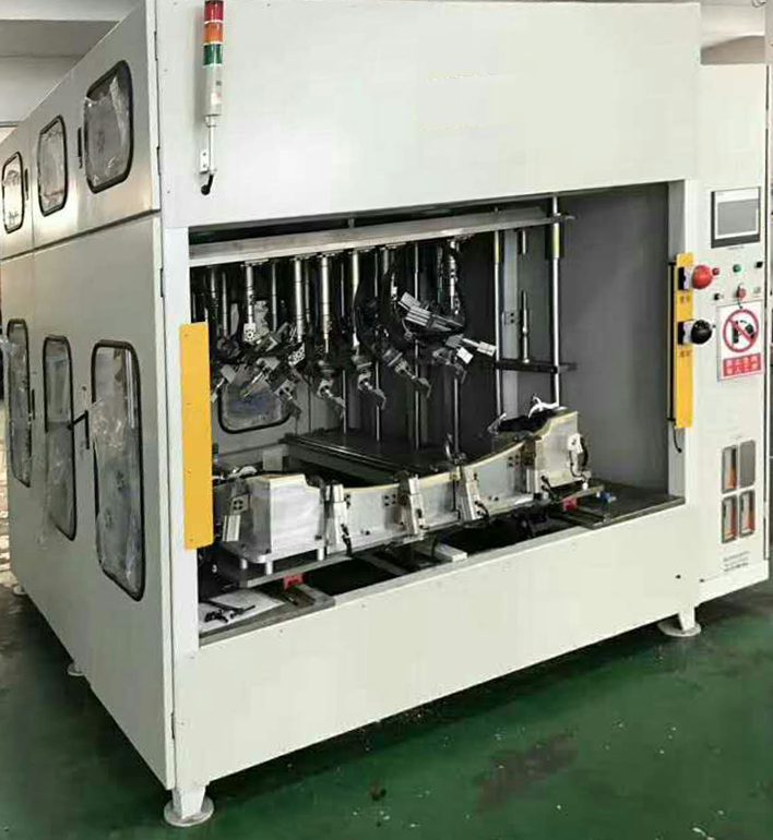 大型超聲波焊接設(shè)備廠家